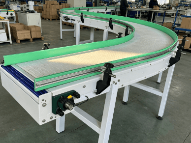 Plastic Chain Plate Conveyor vs Belt: Engineering Comparison